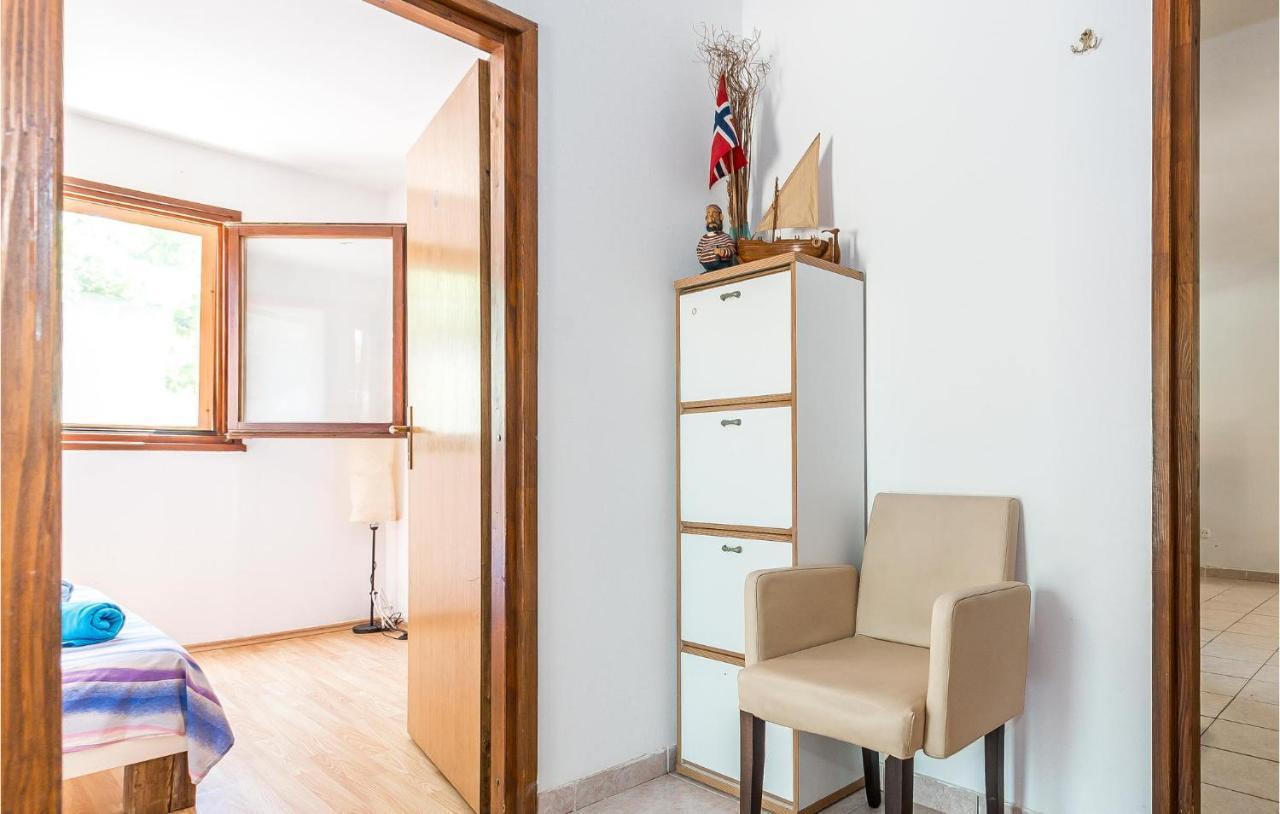 Nice Home In Jezera With Wifi 외부 사진